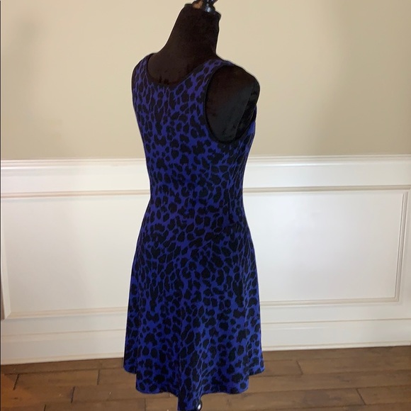 Jessica Simpson Sleeveless Patterned Dress NWOT - Picture 5 of 8